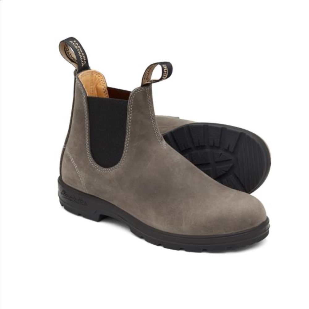 blundstones